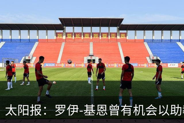 太阳报：罗伊-基恩曾有机会以助教的身份重返曼联